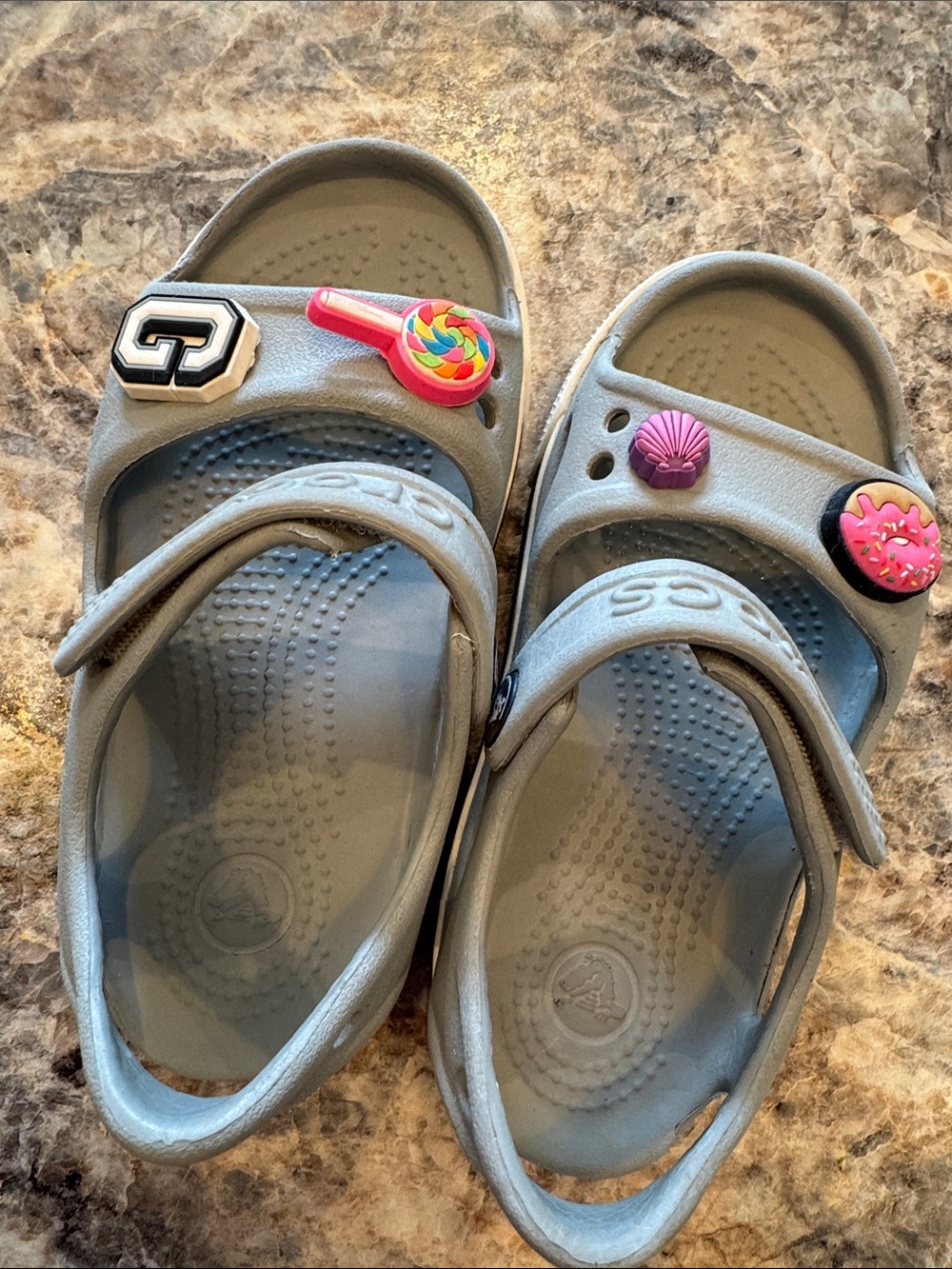 CROCS Kids' Gray Hook-and-Loop Sandals with Charms Size 8 - Picture 6 of 8